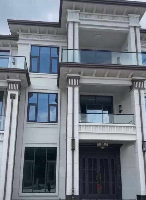 三层新中式别墅